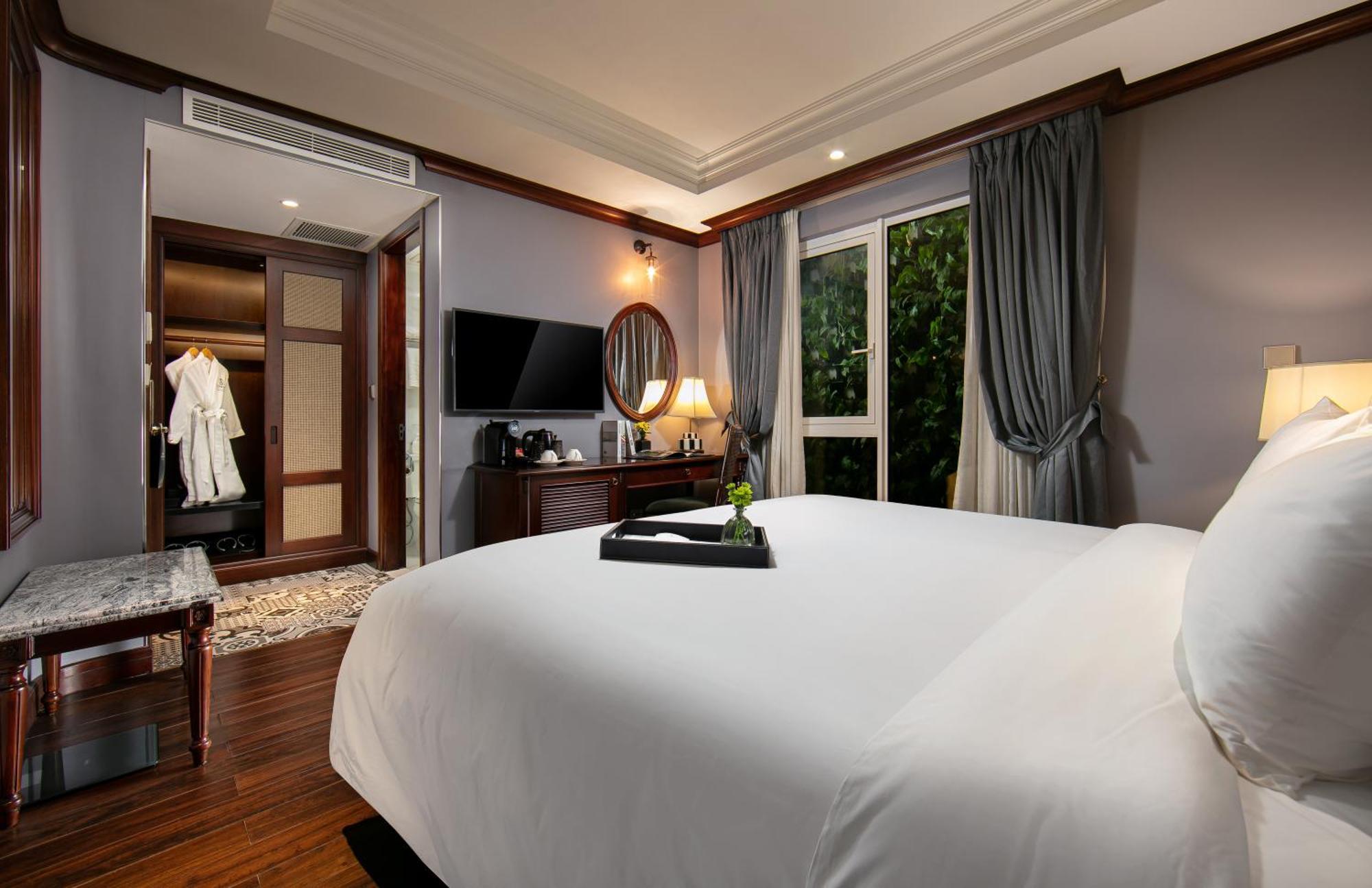 La Sinfonia Majesty Hotel And Spa Hanoi Exterior foto
